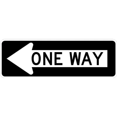 Come si possono rendere più visibili di notte i segnali di senso unico a destra?